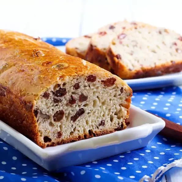 whole-wheat-cinnamon-raisin